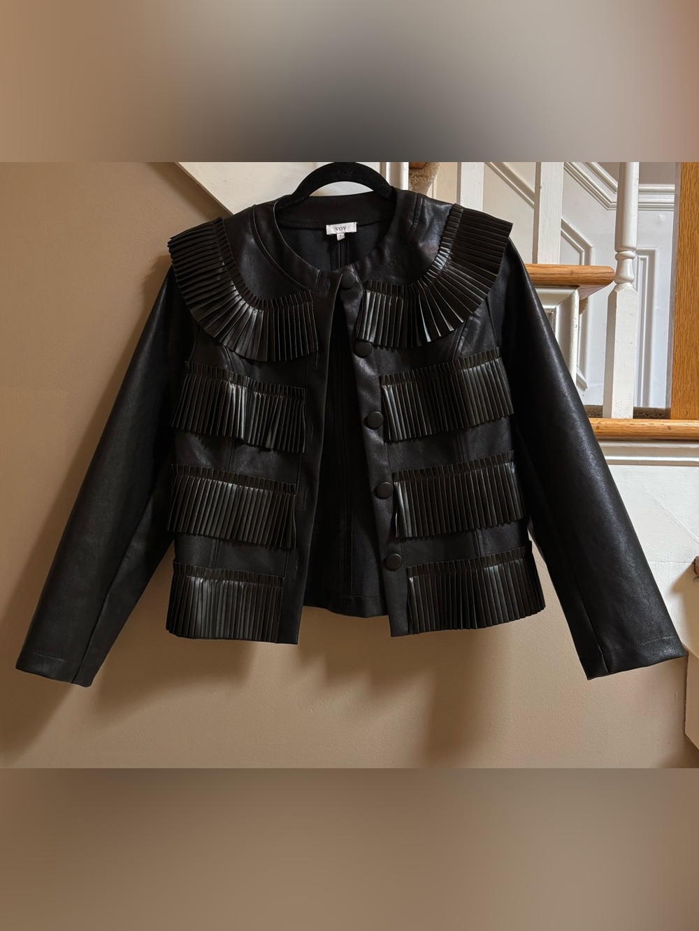 Women’s Faux Leather Black Statement Pleated Jacket size Small